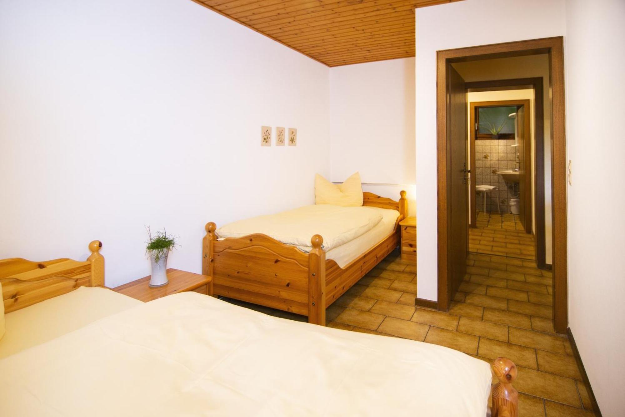 Ferienwohnung "Kirchblick" Im Ferienhaus Blumenhain Bad Wünnenberg 外观 照片